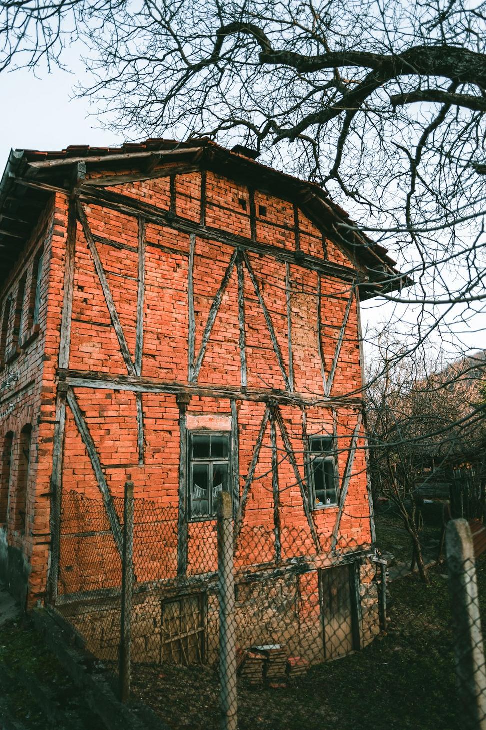Heritage Architecture